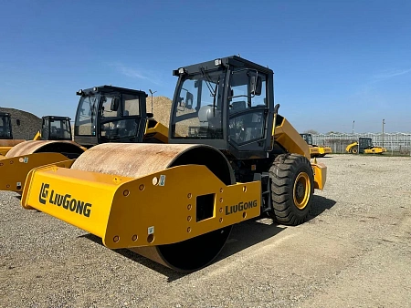 Каток LiuGong 6114E